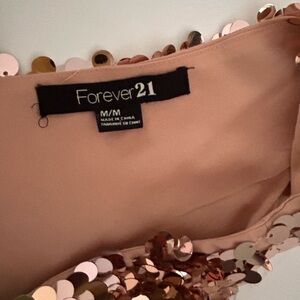 Super cute dress for New Years.